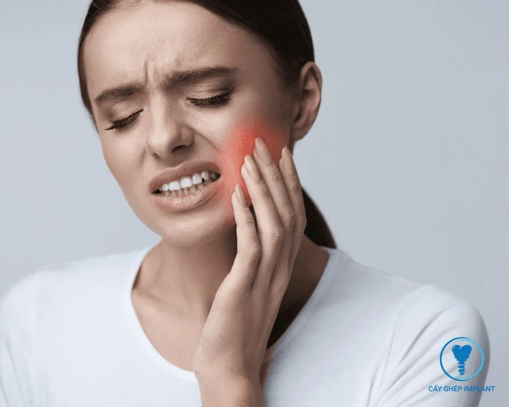 trồng răng bằng phương pháp implant